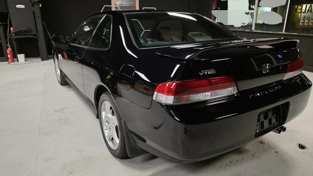 2000 Honda Prelude 5th Gen - Image 23 of 31