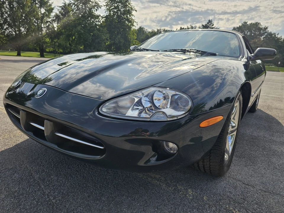 2000 Jaguar X100 XK8 - Image 7 of 31