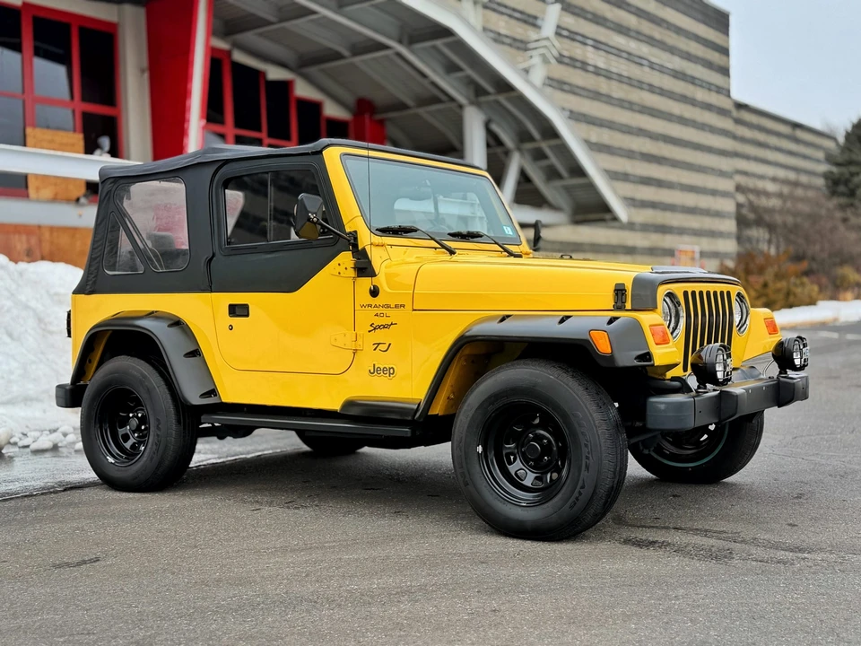 2000 Jeep TJ Wrangler - Image 9 of 31