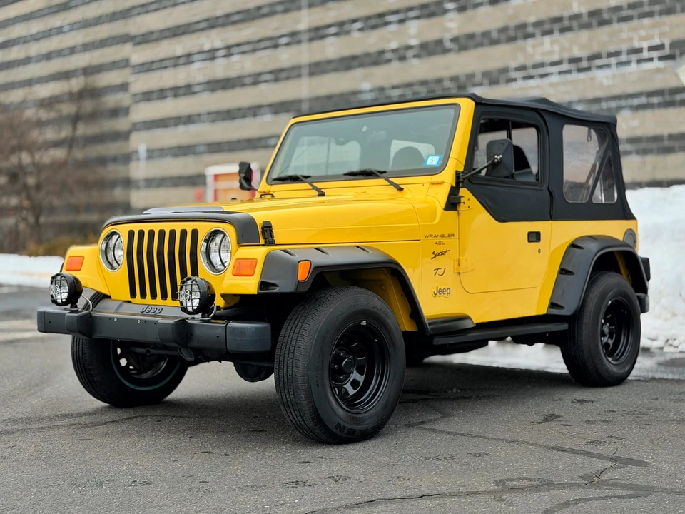 2000 Jeep TJ Wrangler - Image 2 of 31