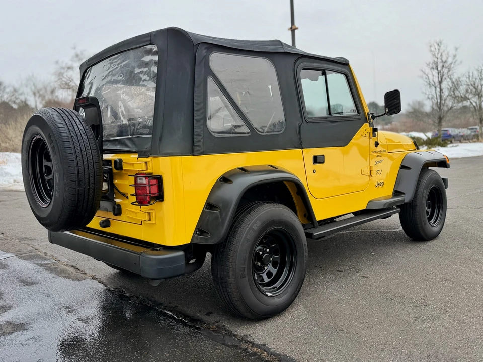 2000 Jeep TJ Wrangler - Image 7 of 31