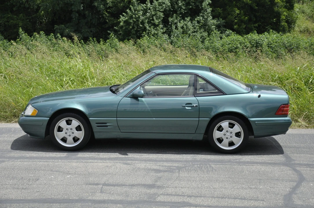 2000 Mercedes-Benz R129 SL-Class - Image 4 of 31