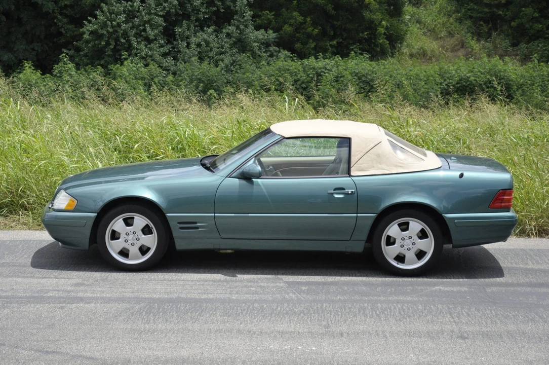 2000 Mercedes-Benz R129 SL-Class - Image 16 of 31