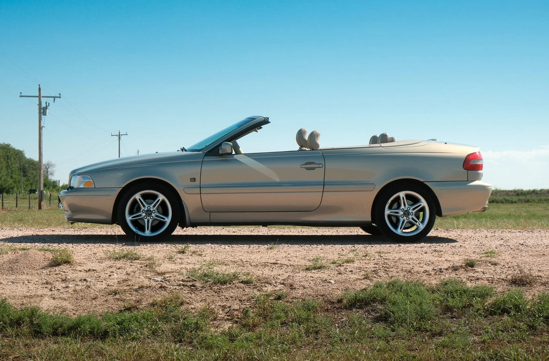 2000 Volvo C70 1st Gen - Image 20 of 31