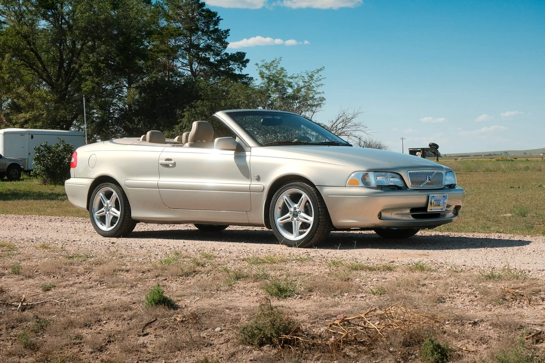 2000 Volvo C70 1st Gen - Image 7 of 31