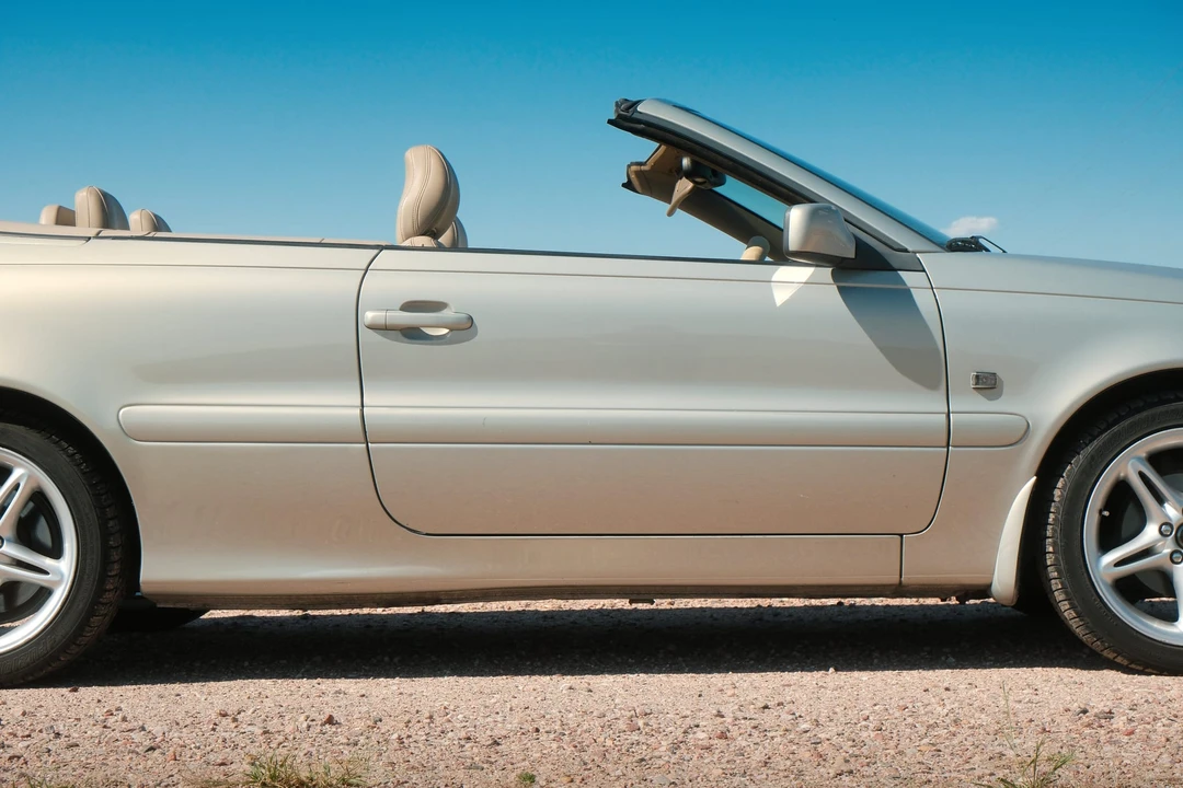 2000 Volvo C70 1st Gen - Image 22 of 31