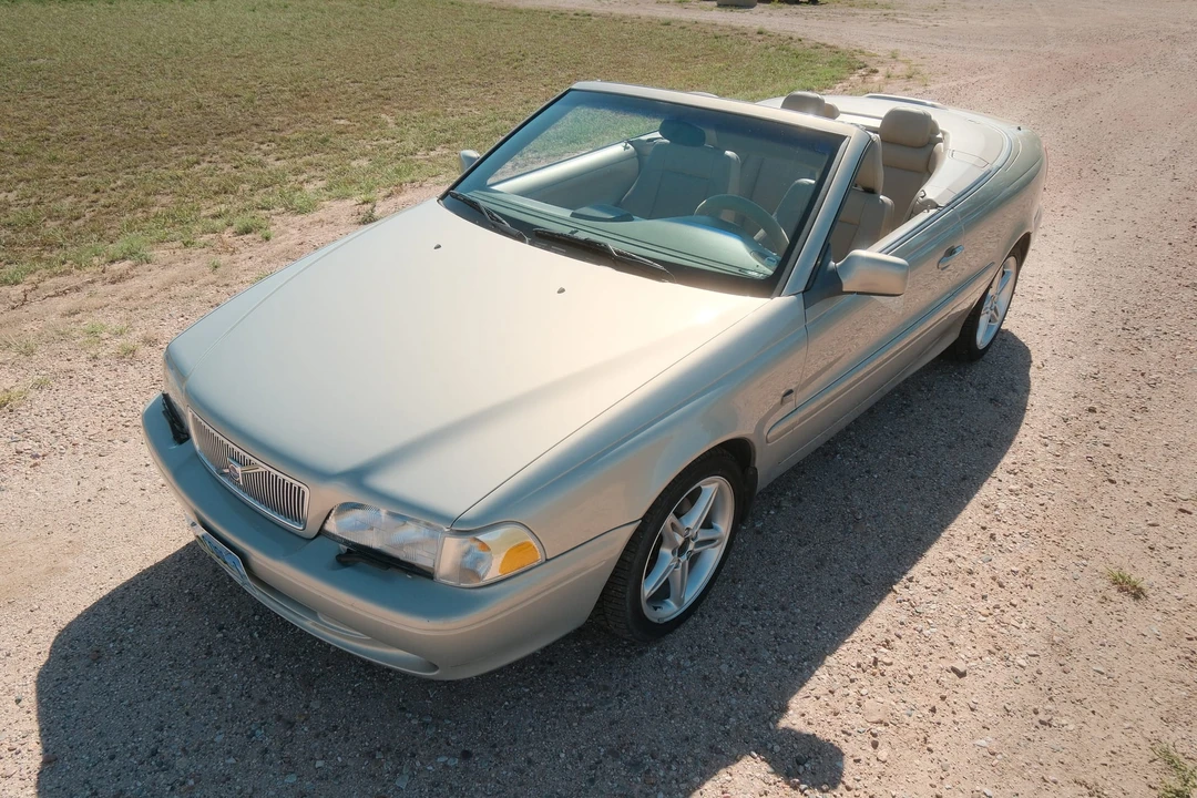 2000 Volvo C70 1st Gen - Image 4 of 31