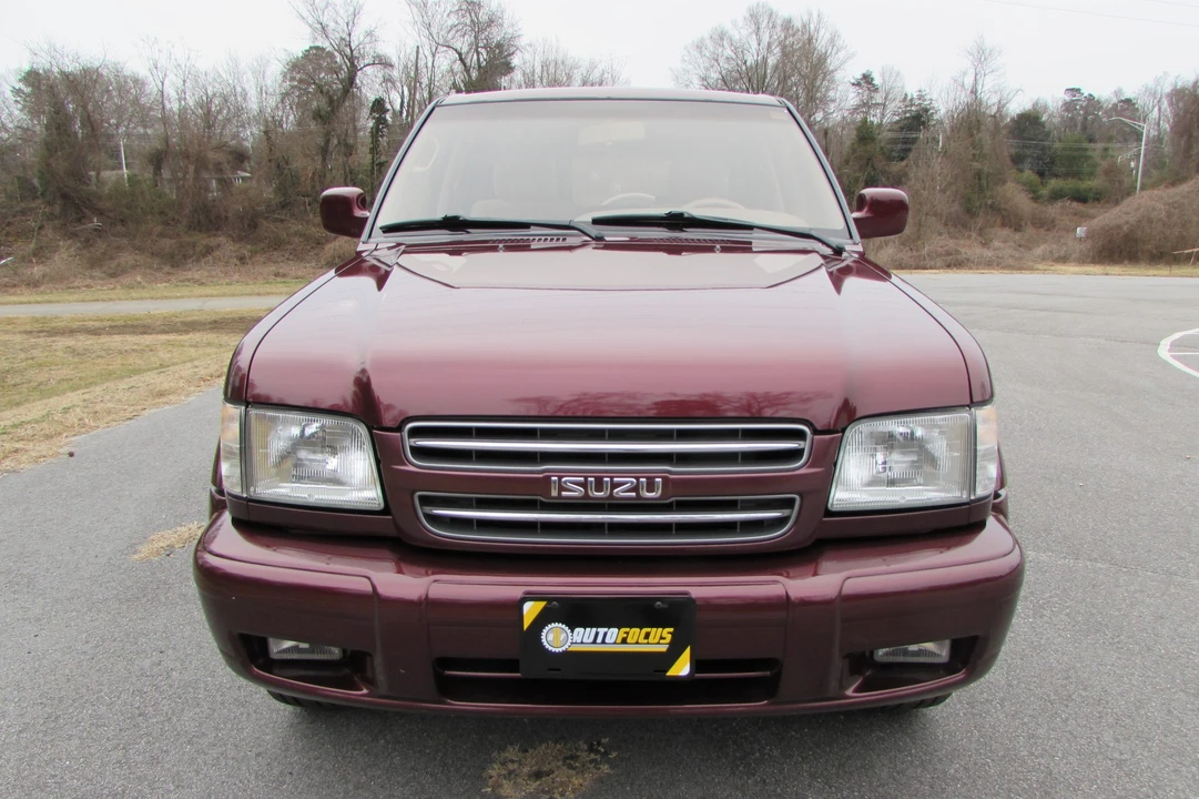 2001 Isuzu Trooper - Image 6 of 31