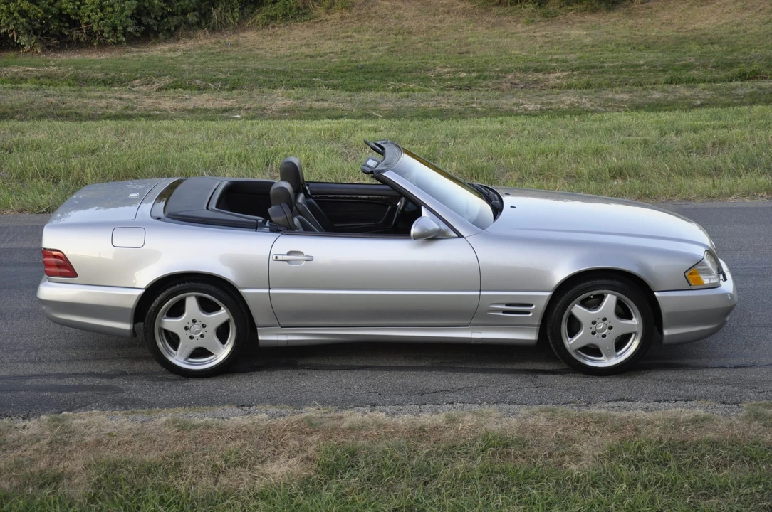 2001 Mercedes-Benz R129 SL-Class - Image 11 of 31