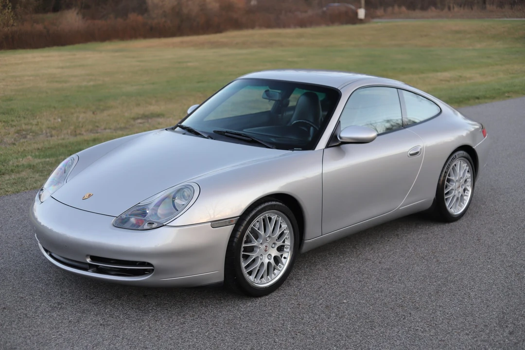 2001 Porsche 996 Carrera - Image 30 of 31