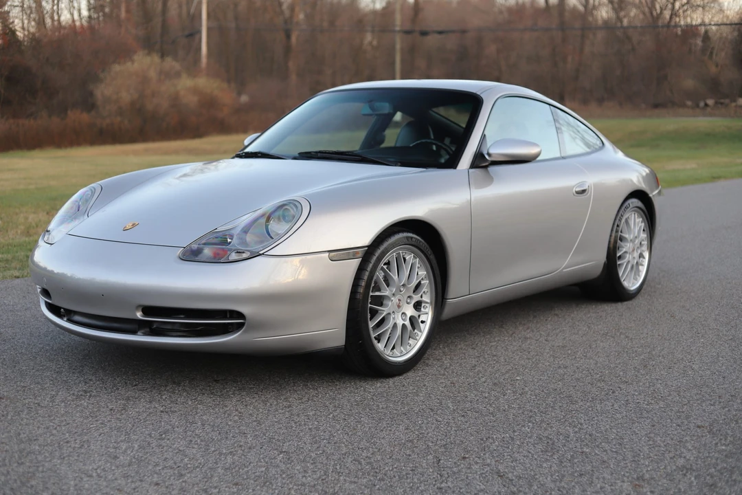 2001 Porsche 996 Carrera - Image 27 of 31