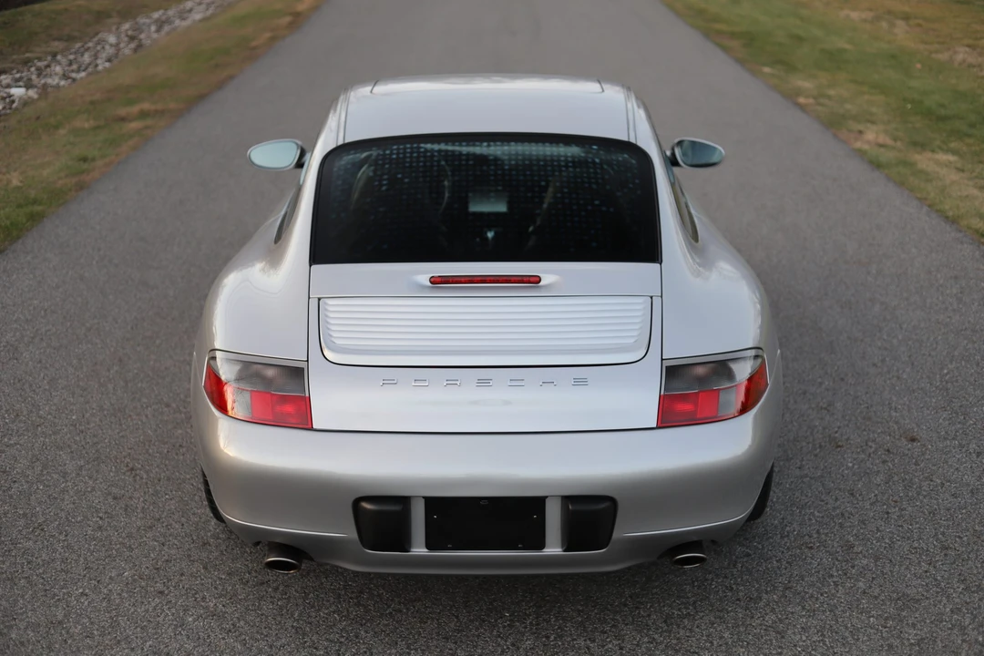 2001 Porsche 996 Carrera - Image 8 of 31