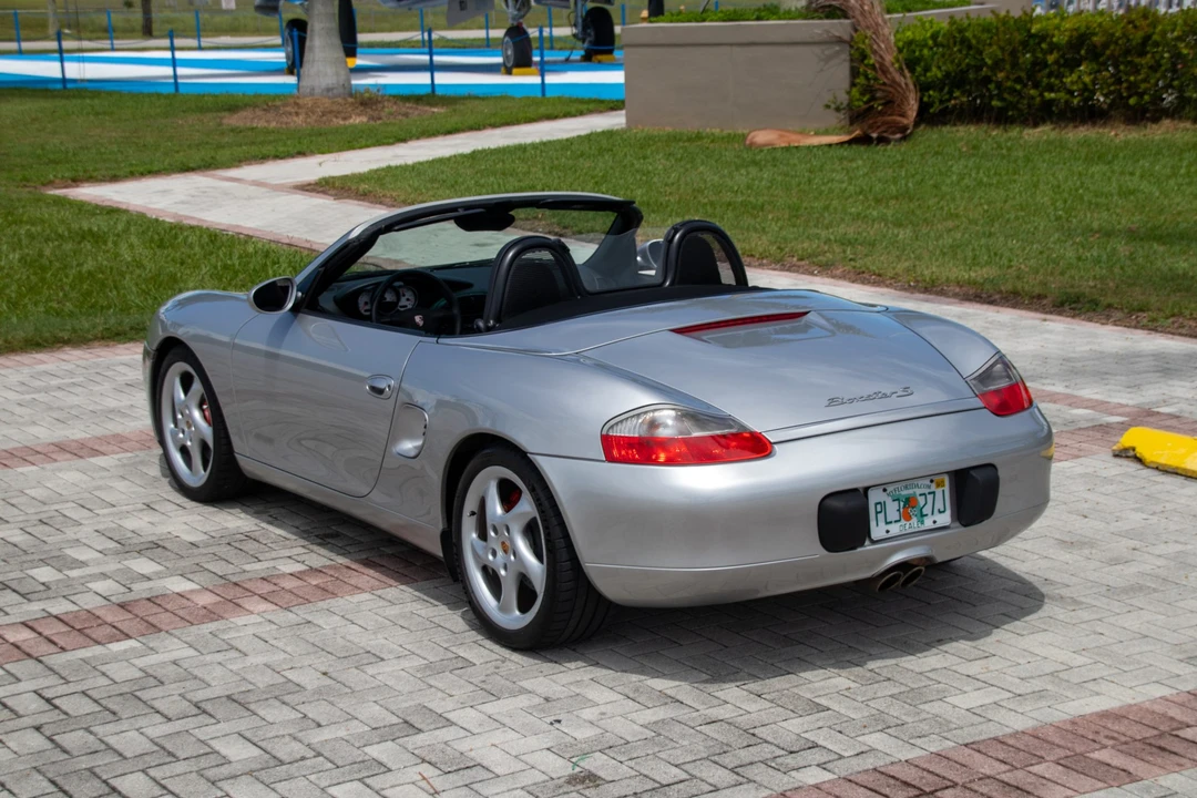 2001 Porsche 986 Boxster S - Image 10 of 31
