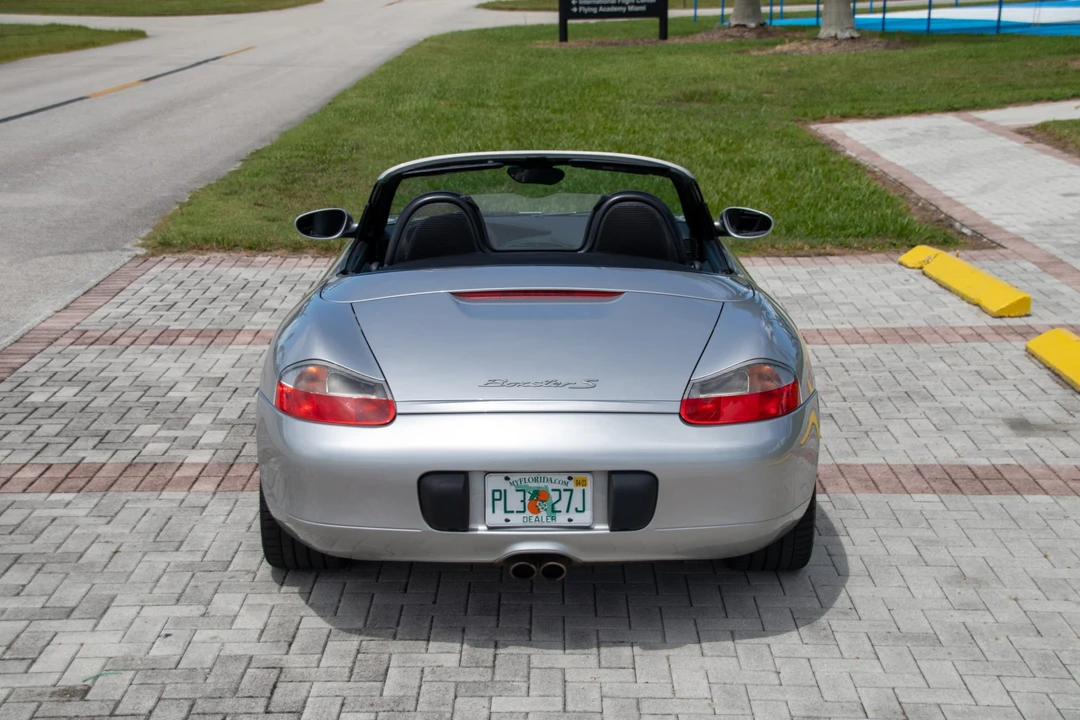 2001 Porsche 986 Boxster S - Image 12 of 31
