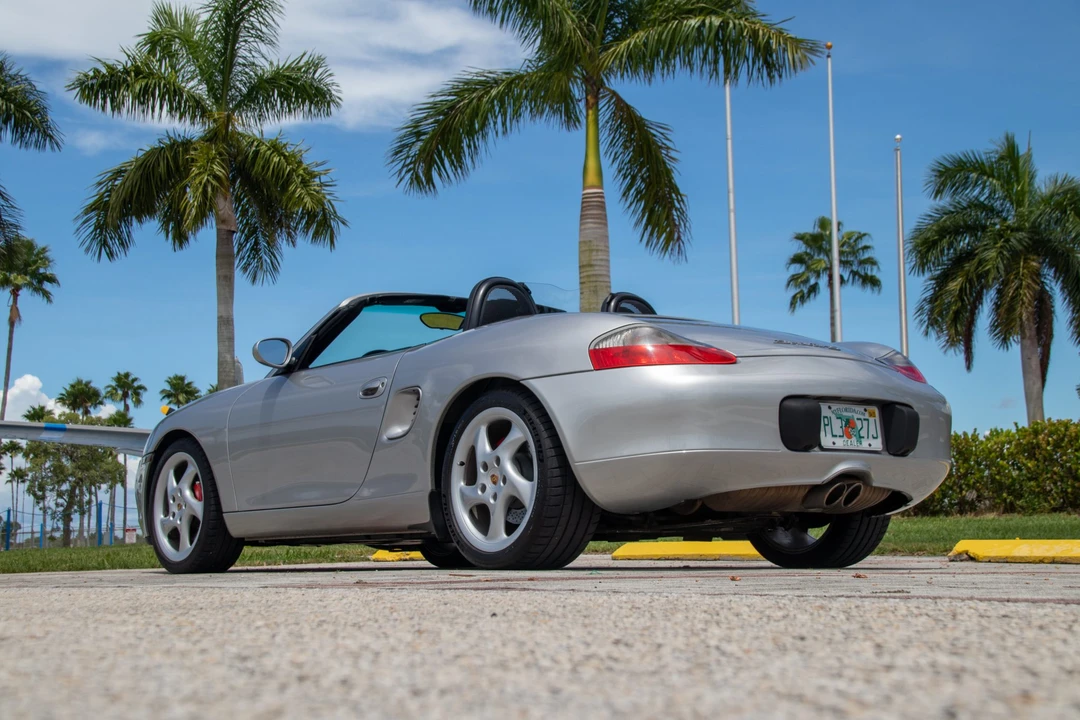 2001 Porsche 986 Boxster S - Image 6 of 31