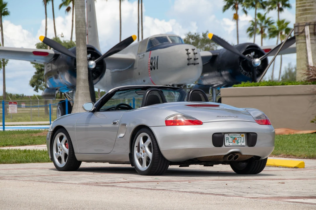 2001 Porsche 986 Boxster S - Image 9 of 31