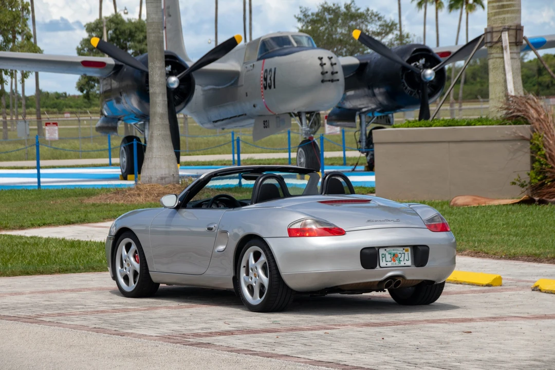 2001 Porsche 986 Boxster S - Image 8 of 31
