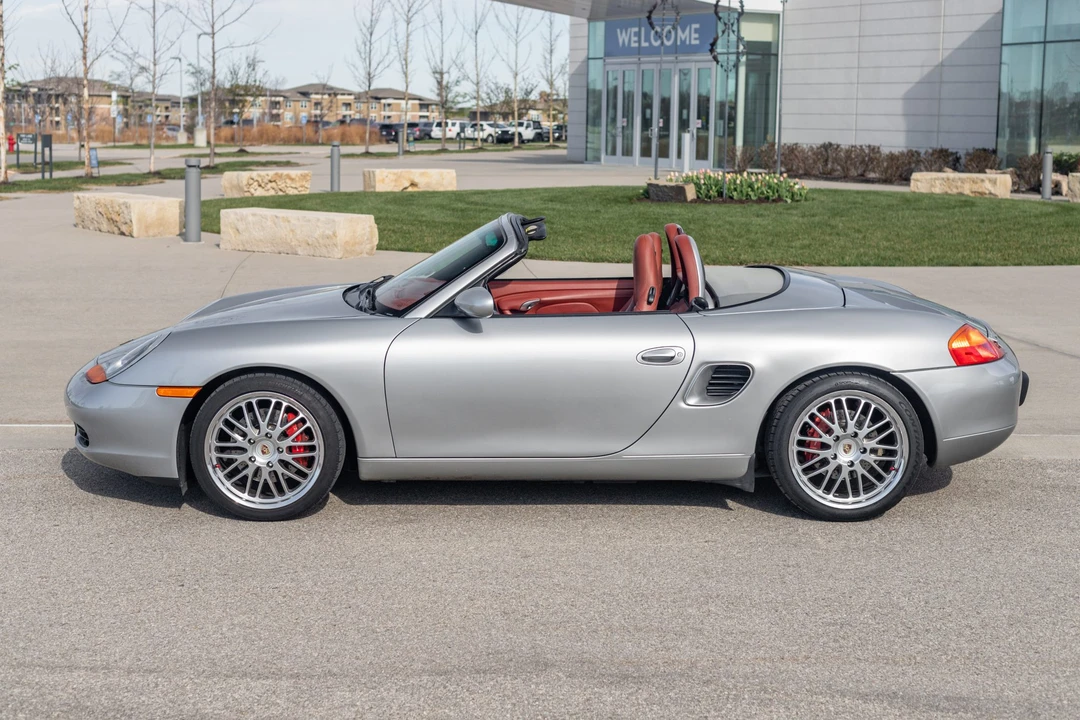 2001 Porsche 986 Boxster S - Image 22 of 31