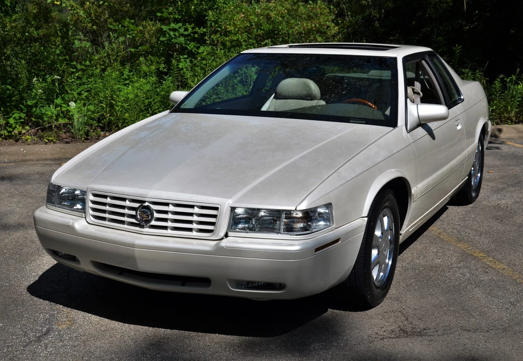 2002 Cadillac Eldorado 12th Gen - Image 8 of 31