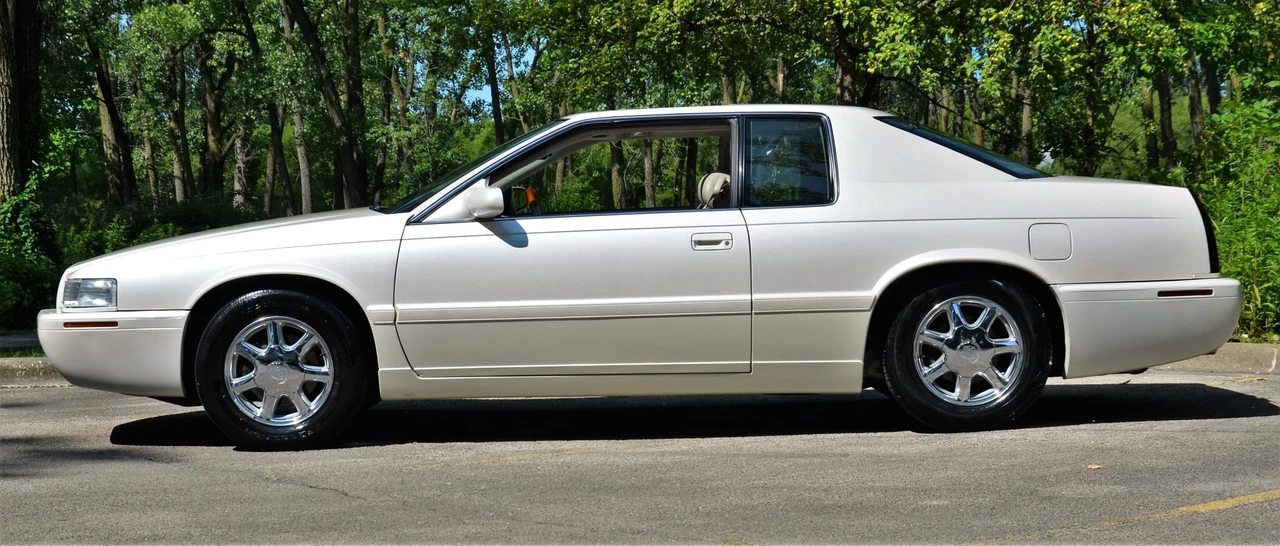 2002 Cadillac Eldorado 12th Gen - Image 15 of 31
