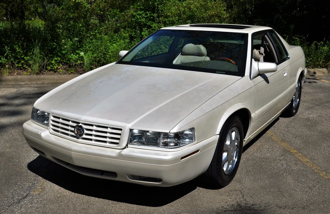 2002 Cadillac Eldorado 12th Gen - Image 9 of 31