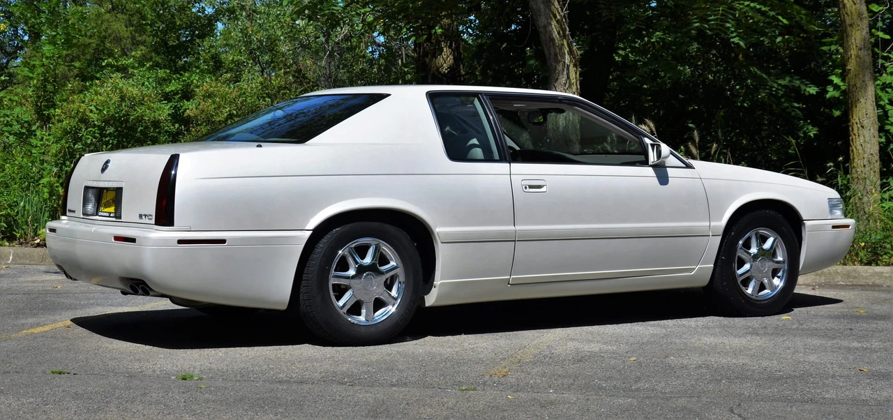 2002 Cadillac Eldorado 12th Gen - Image 28 of 31