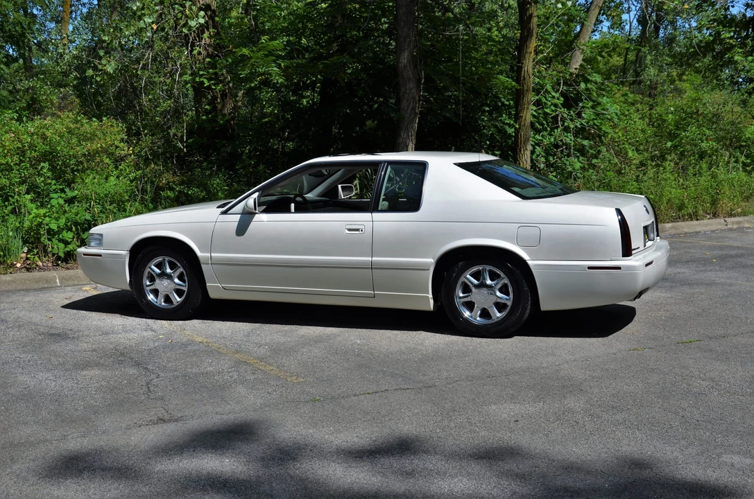 2002 Cadillac Eldorado 12th Gen - Image 19 of 31