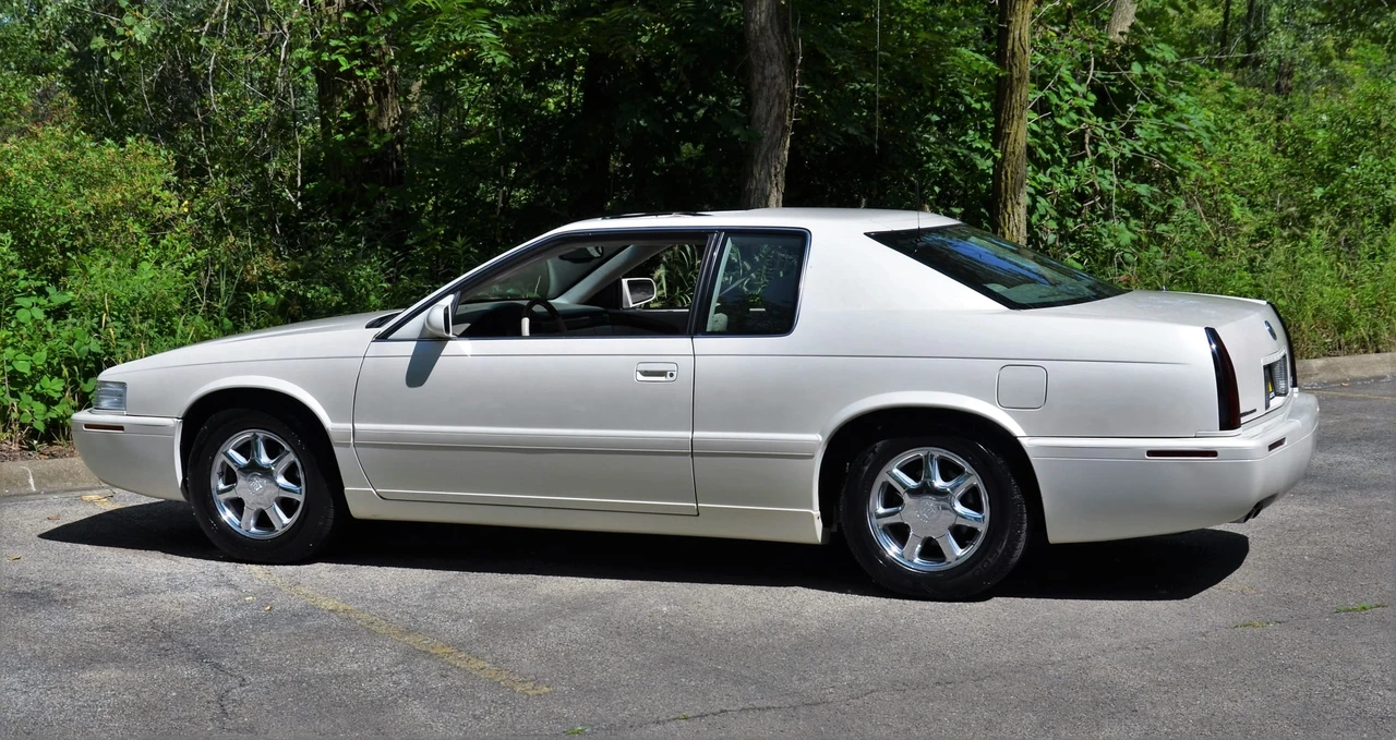 2002 Cadillac Eldorado 12th Gen - Image 20 of 31