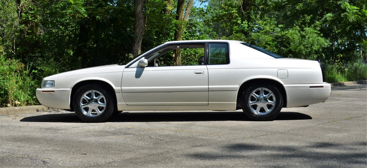 2002 Cadillac Eldorado 12th Gen - Image 16 of 31