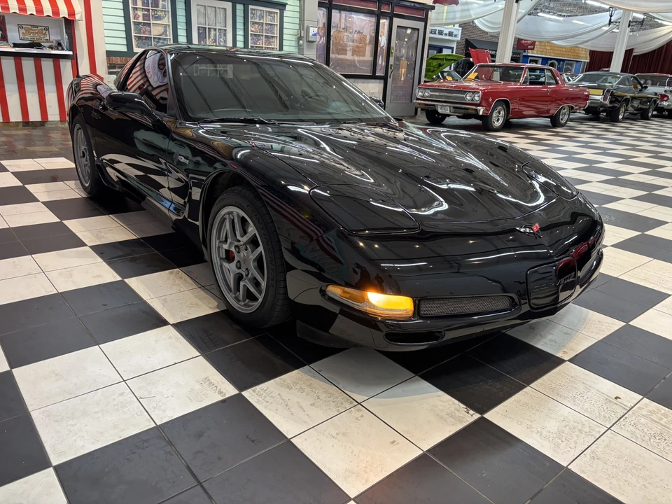 2002 Chevrolet Corvette C5 Z06 - Image 8 of 31
