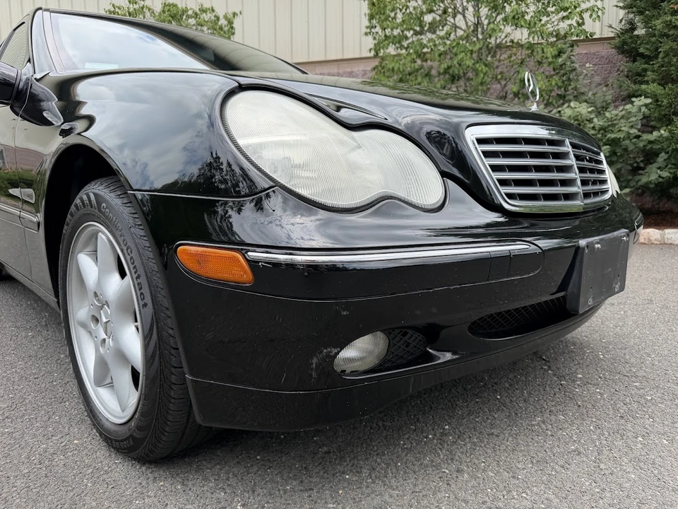 2002 Mercedes-Benz W203 C-Class - Image 28 of 31