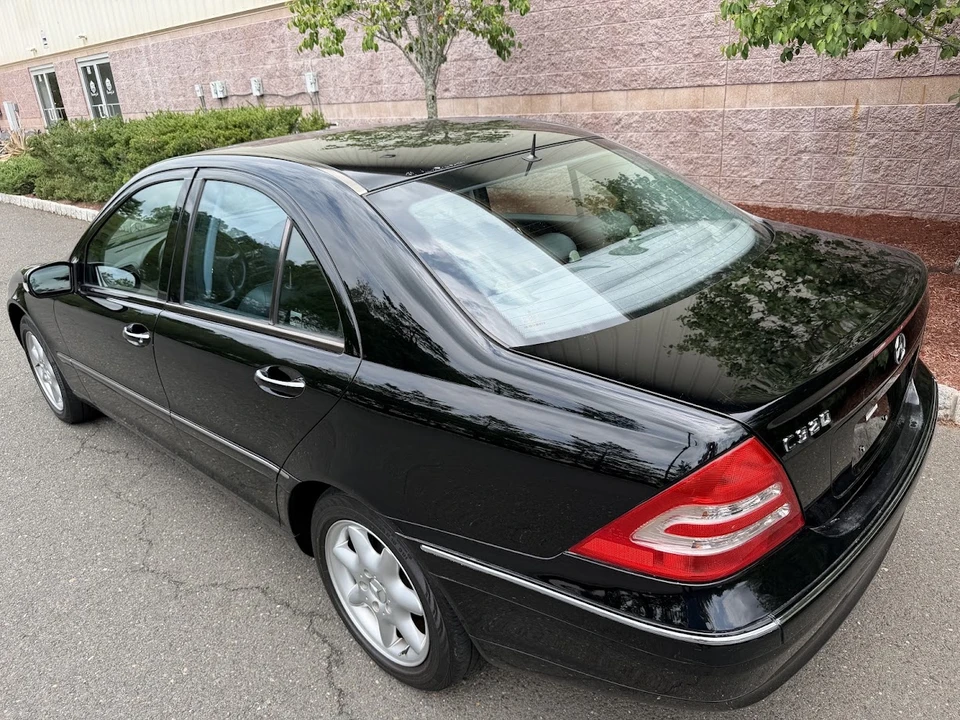2002 Mercedes-Benz W203 C-Class - Image 20 of 31