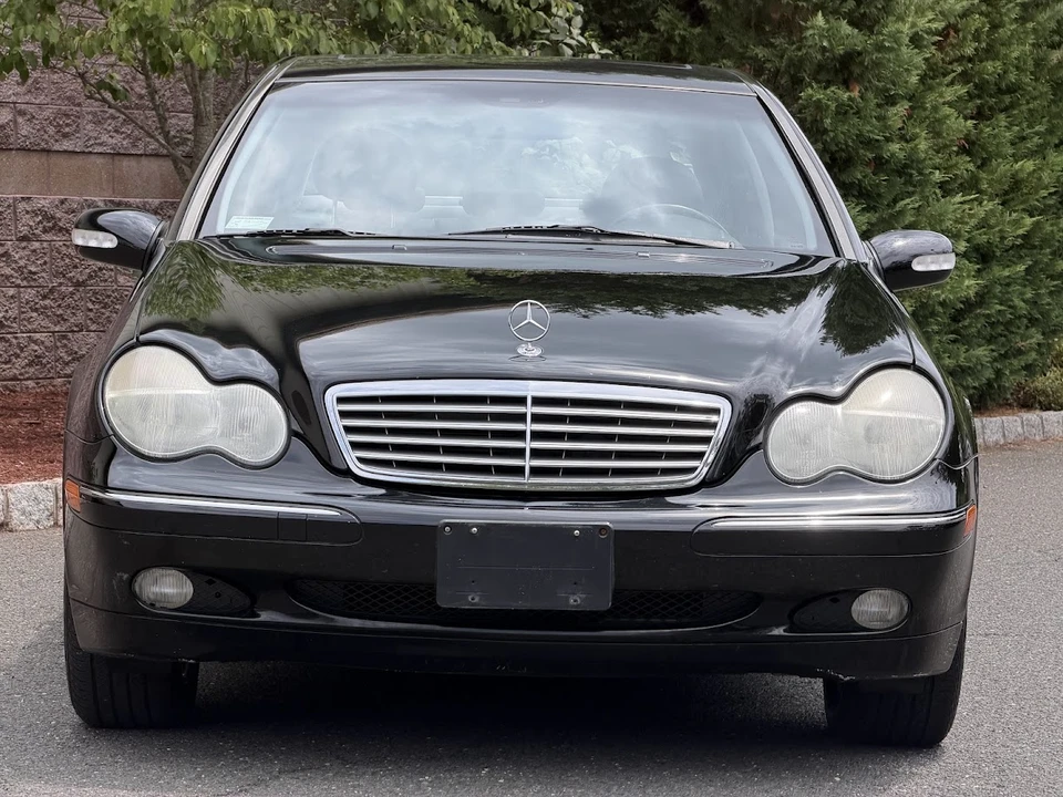 2002 Mercedes-Benz W203 C-Class - Image 9 of 31