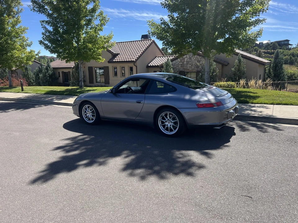 2002 Porsche 996 Carrera - Image 8 of 31