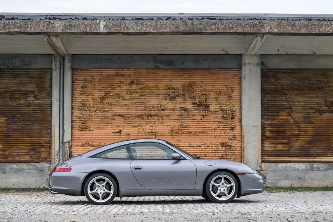 2002 Porsche 996 Carrera - Image 17 of 31