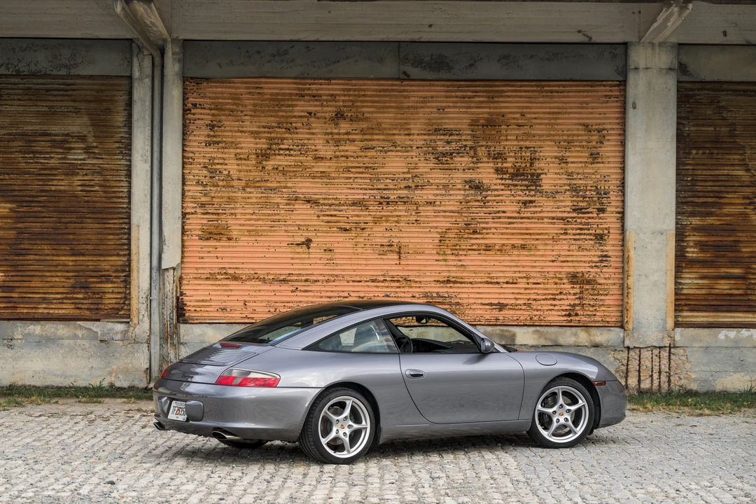2002 Porsche 996 Carrera - Image 18 of 31