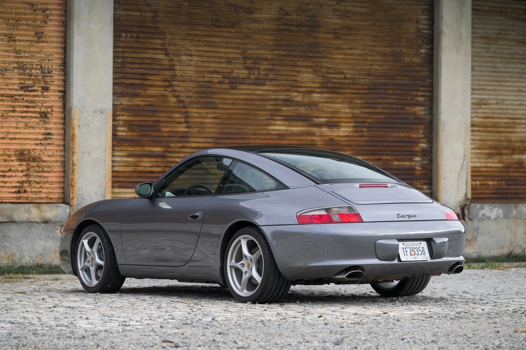 2002 Porsche 996 Carrera - Image 26 of 31