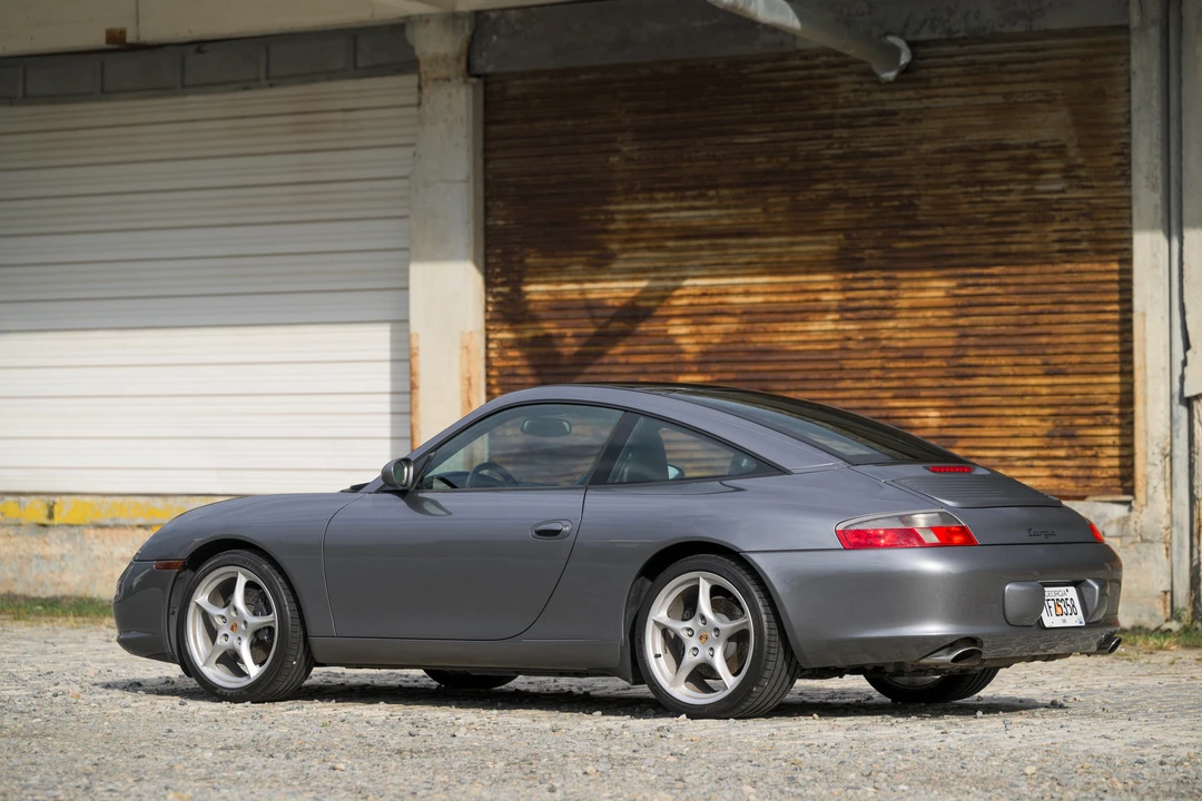 2002 Porsche 996 Carrera - Image 30 of 31