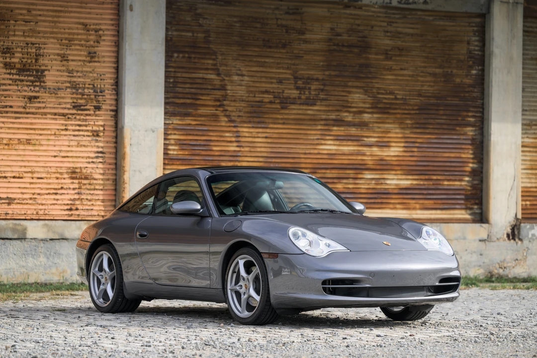 2002 Porsche 996 Carrera - Image 10 of 31