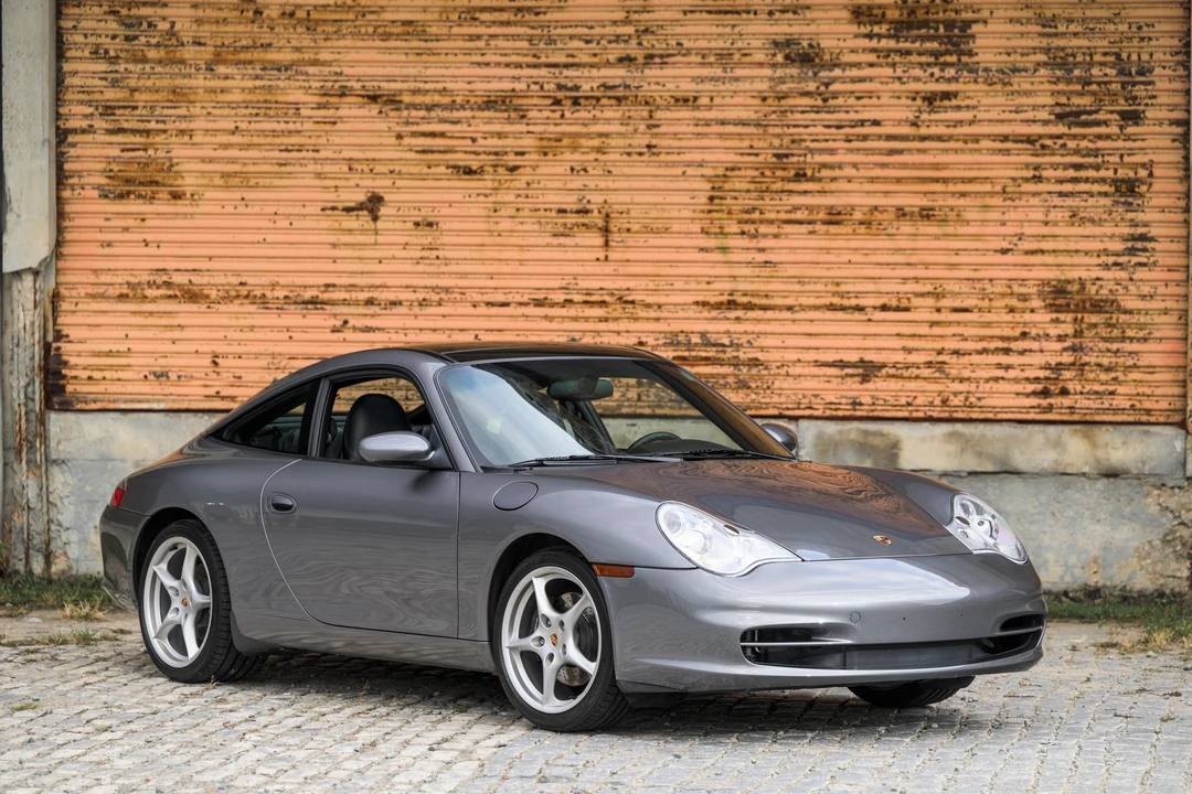 2002 Porsche 996 Carrera - Image 12 of 31
