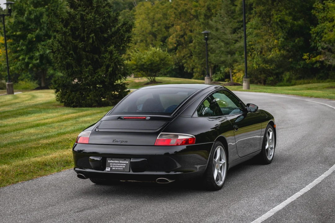 2002 Porsche 996 Carrera - Image 24 of 31