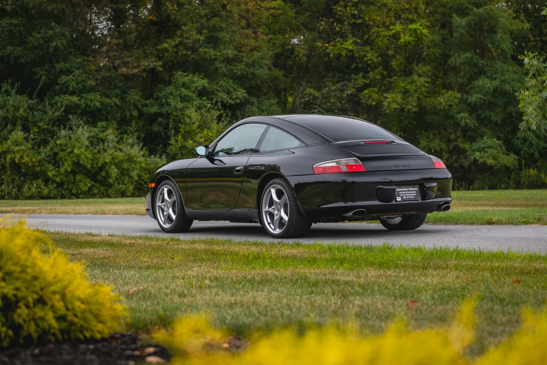 2002 Porsche 996 Carrera - Image 30 of 31