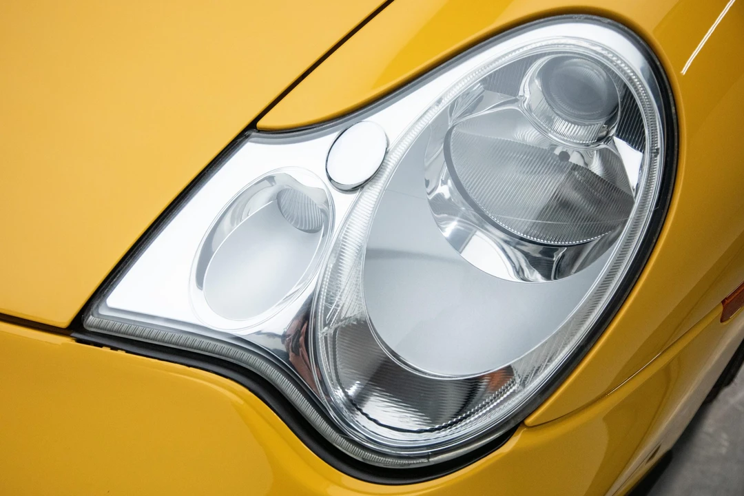 2002 Porsche 996 Turbo - Image 28 of 31