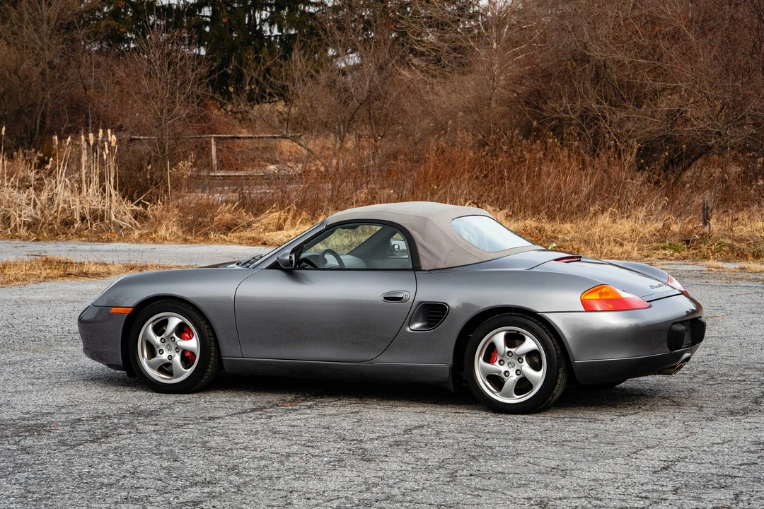2002 Porsche 986 Boxster S - Image 17 of 31