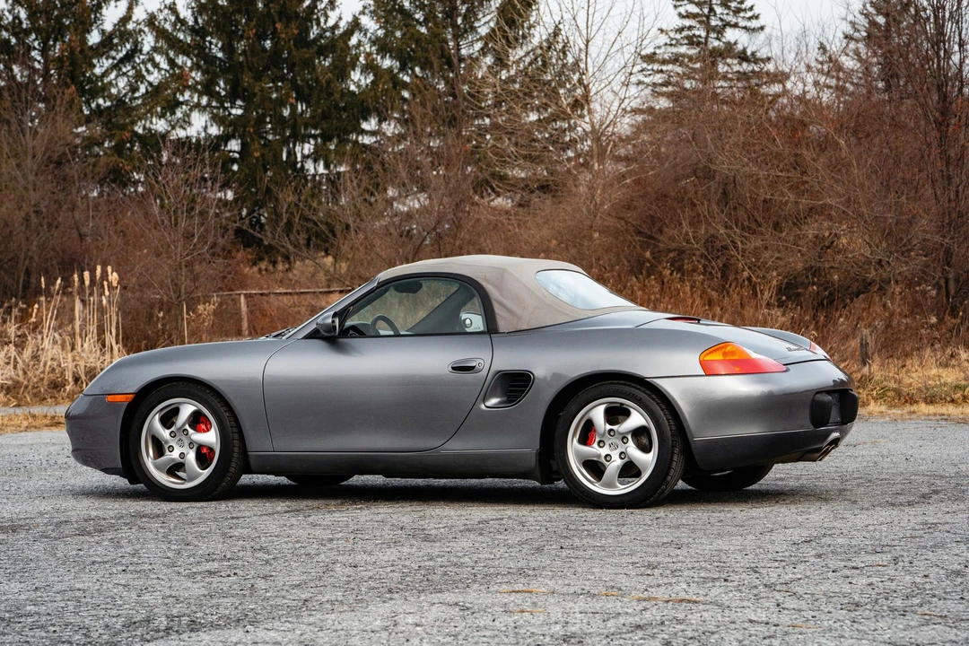 2002 Porsche 986 Boxster S - Image 16 of 31