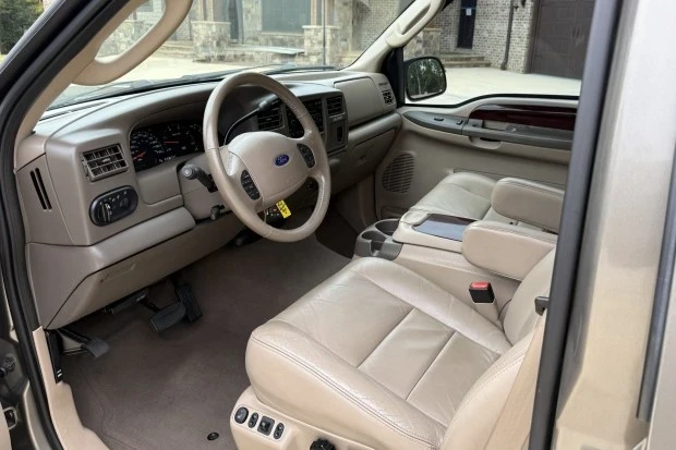 2003 Ford Excursion - Image 4 of 7