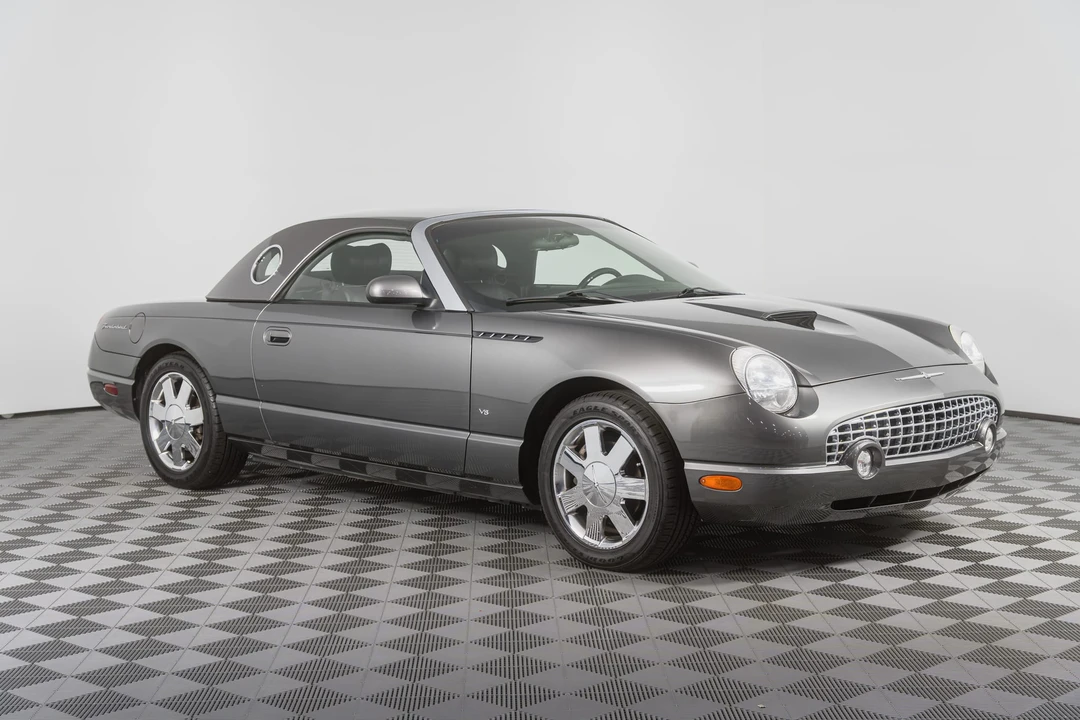2003 Ford Thunderbird 11th Gen - Image 14 of 31