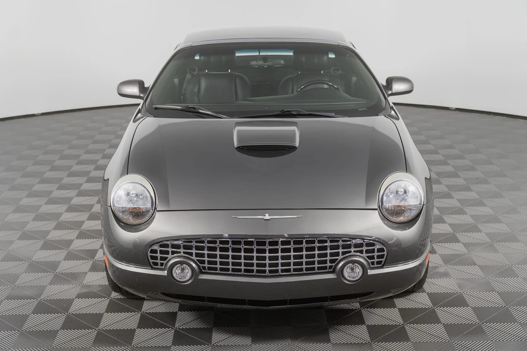 2003 Ford Thunderbird 11th Gen - Image 13 of 31