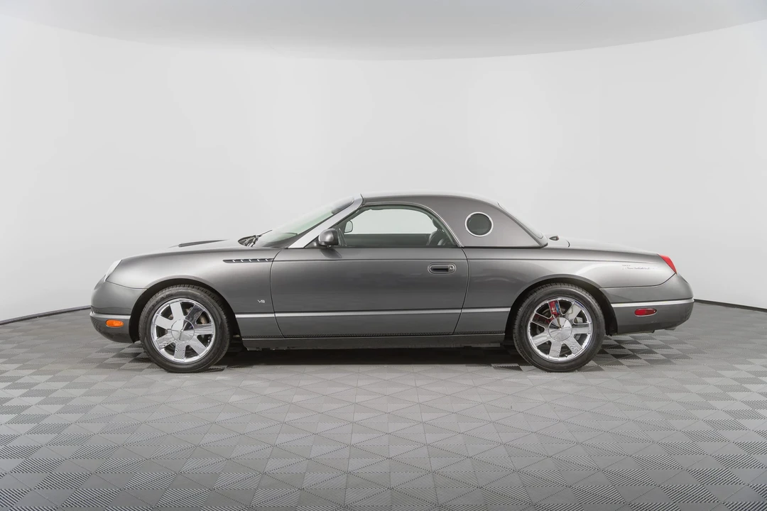 2003 Ford Thunderbird 11th Gen - Image 21 of 31