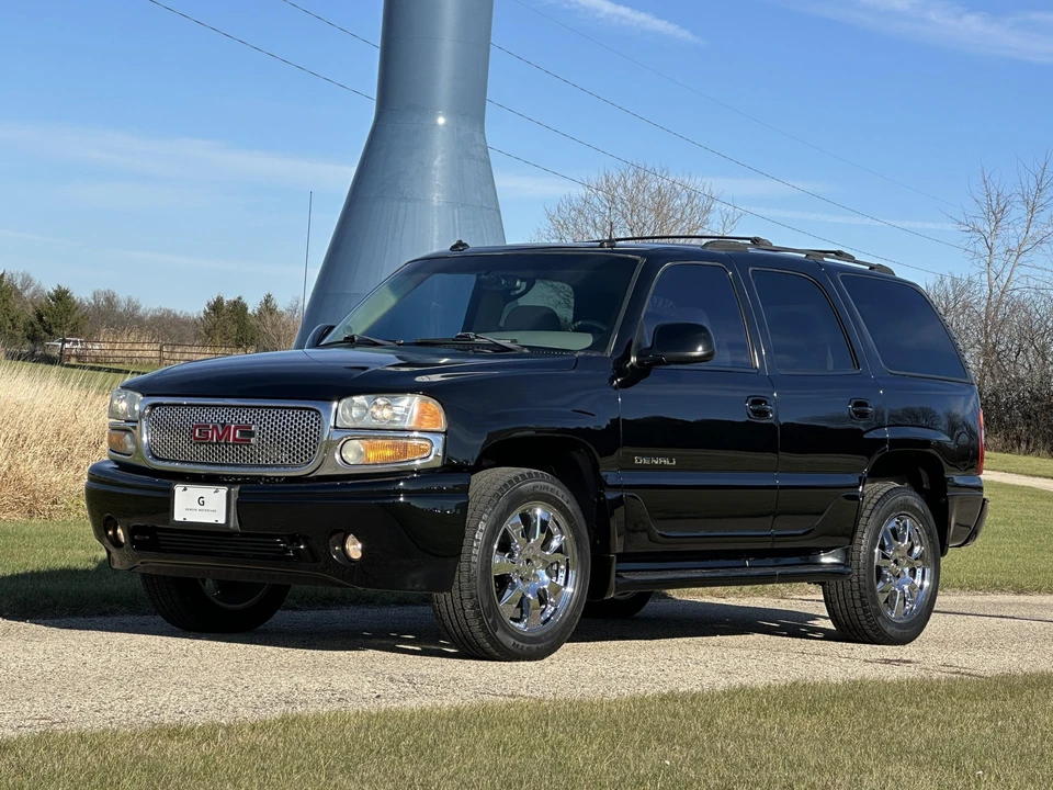2003 GMC Yukon 2nd Gen - Image 9 of 31